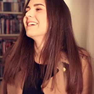 Meet your Posher, Léna